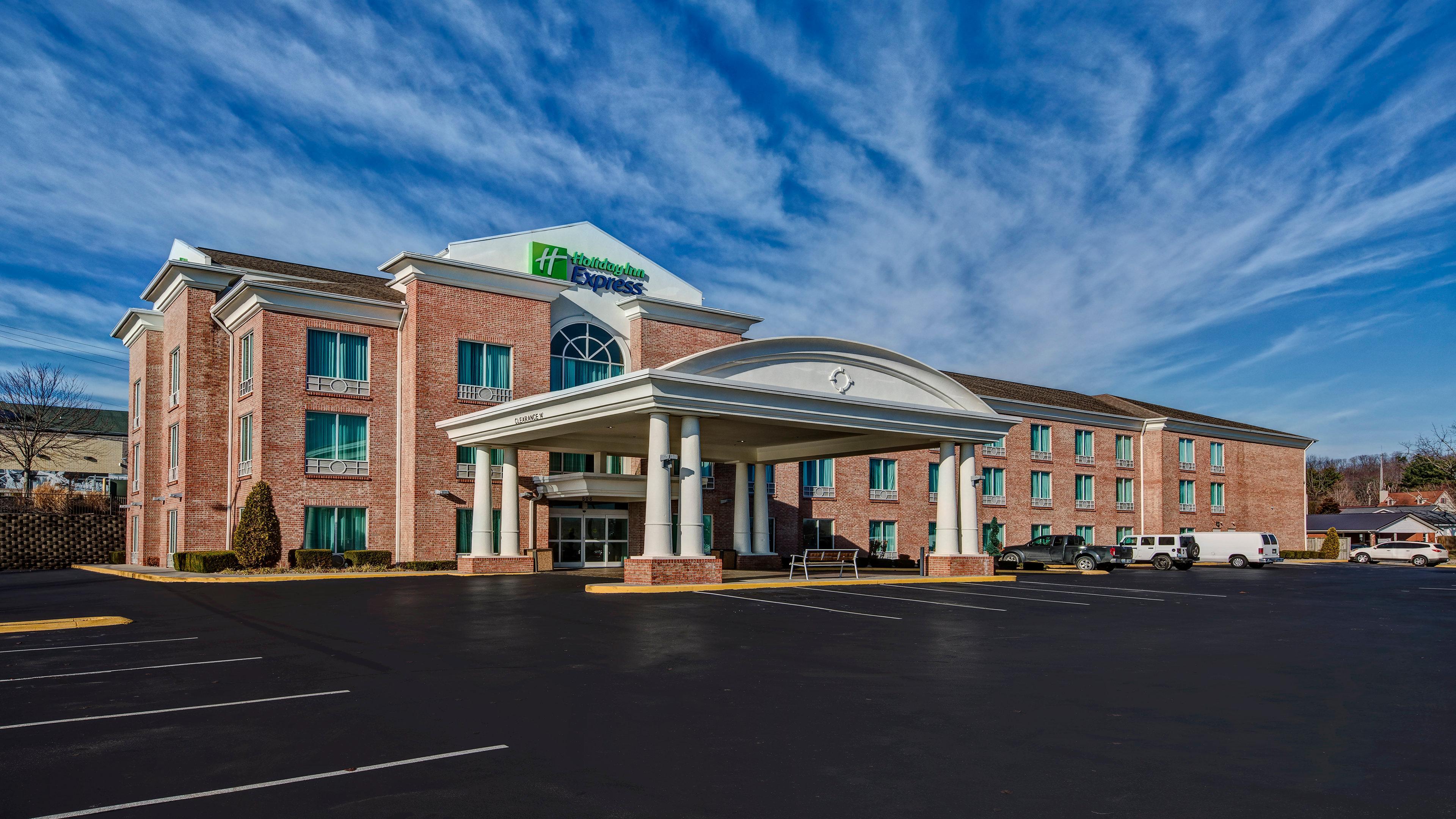 Holiday Inn Express Hotel & Suites London By Ihg Eksteriør bilde