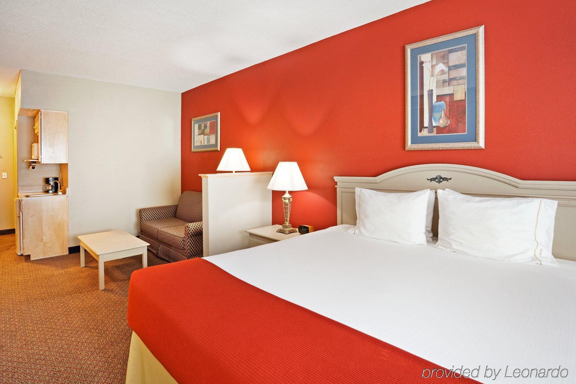 Holiday Inn Express Hotel & Suites London By Ihg Rom bilde